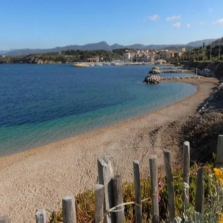 L'helios * Six-Fours-les-Plages